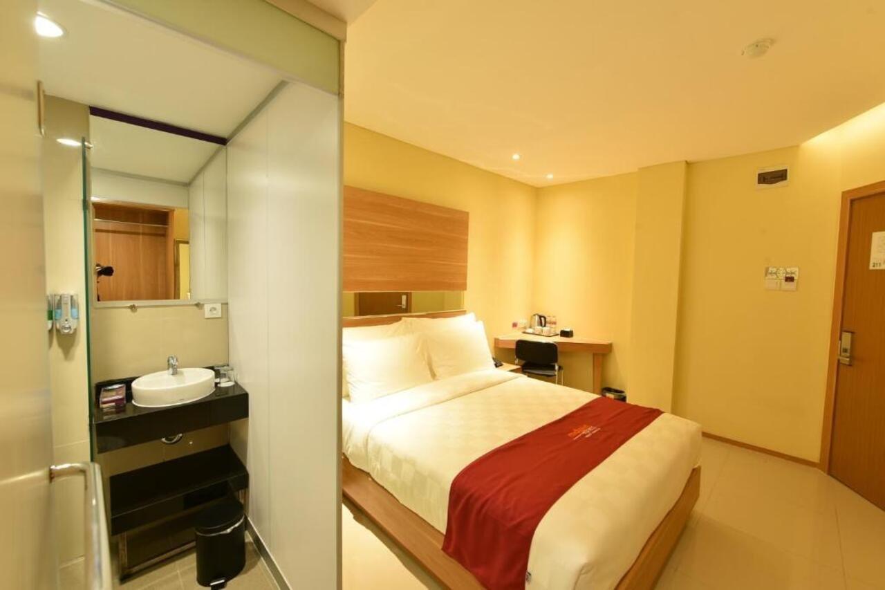 Midtown Xpress Balikpapan 호텔 외부 사진
