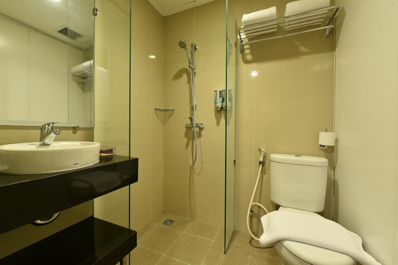 Midtown Xpress Balikpapan 호텔 외부 사진